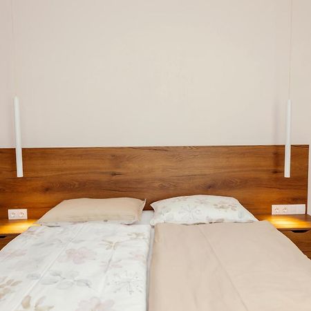 Hotel Marina Home Приедор Экстерьер фото